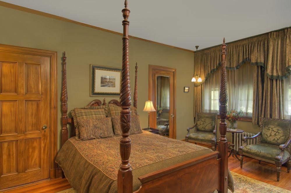The Pointe At Castle Hill Resort & Spa Proctorsville Exteriör bild