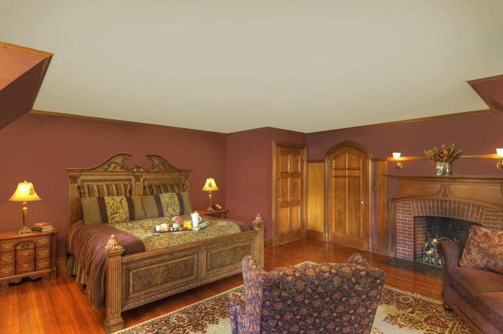 The Pointe At Castle Hill Resort & Spa Proctorsville Exteriör bild